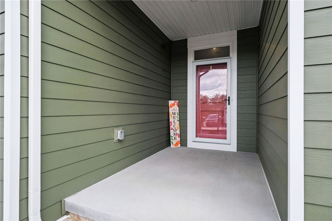 3003 Humbolt Pl