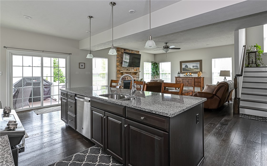 3036 Eagle Ridge Dr