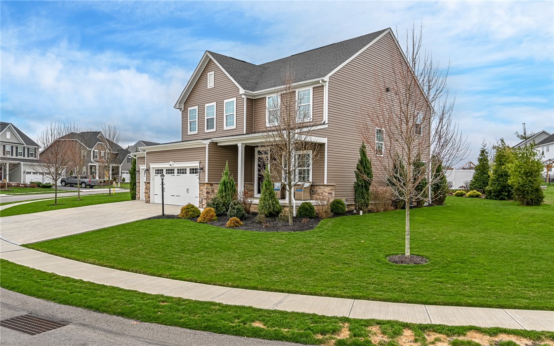 3036 Eagle Ridge Dr