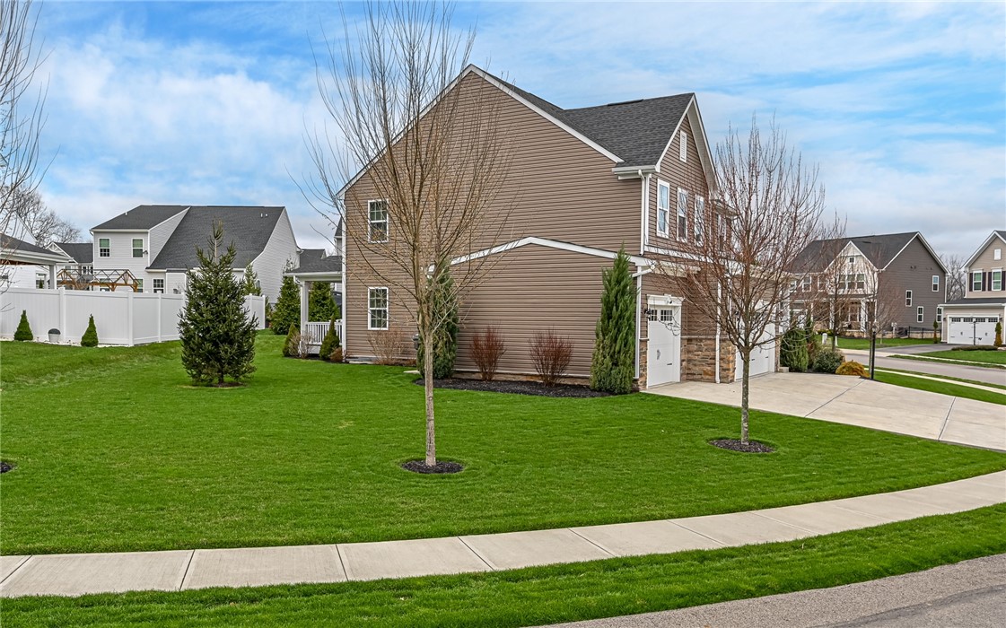 3036 Eagle Ridge Dr