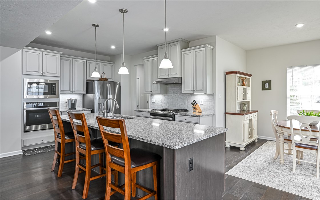 3036 Eagle Ridge Dr