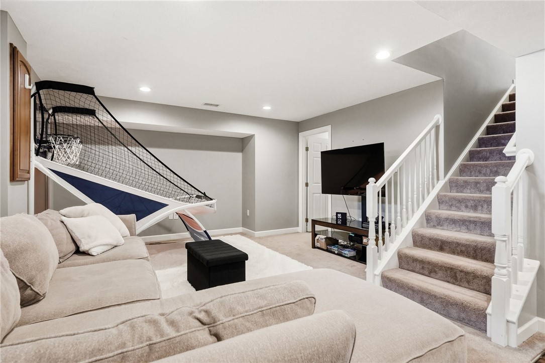 254 Cliffside Dr