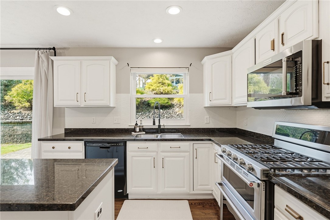 254 Cliffside Dr