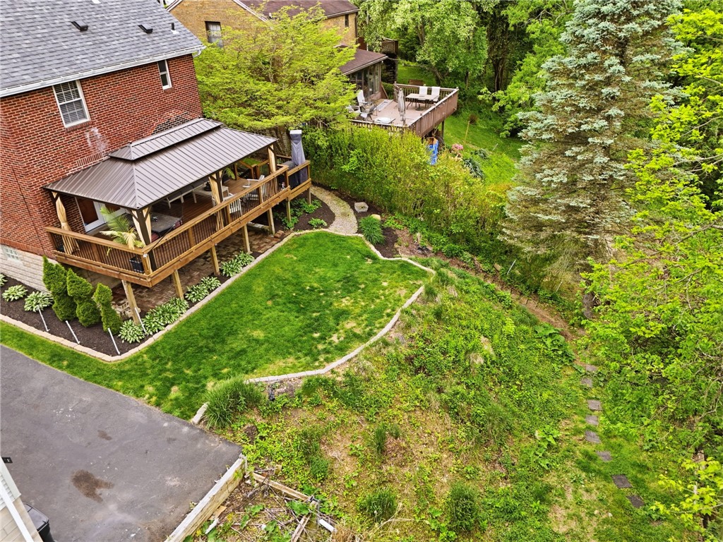 110 Orchard Sq