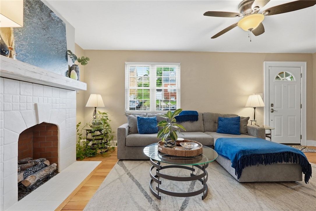 110 Orchard Sq