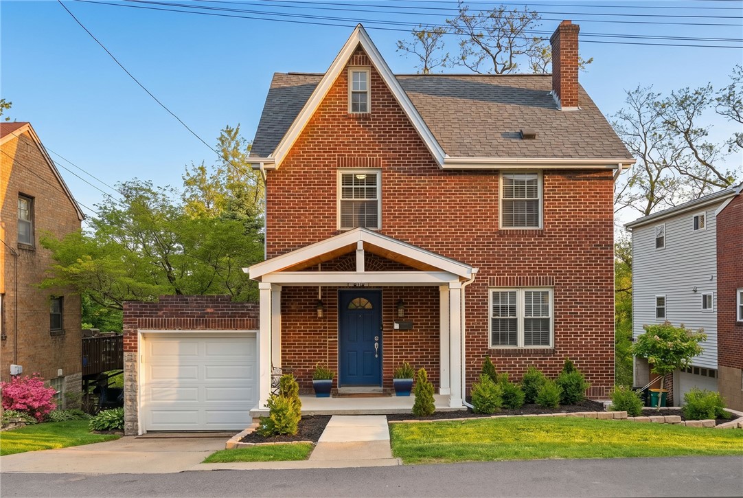 110 Orchard Sq