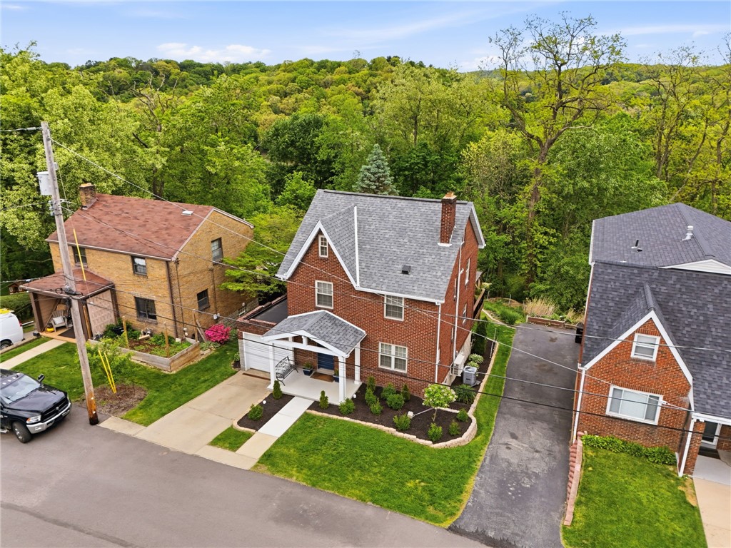 110 Orchard Sq