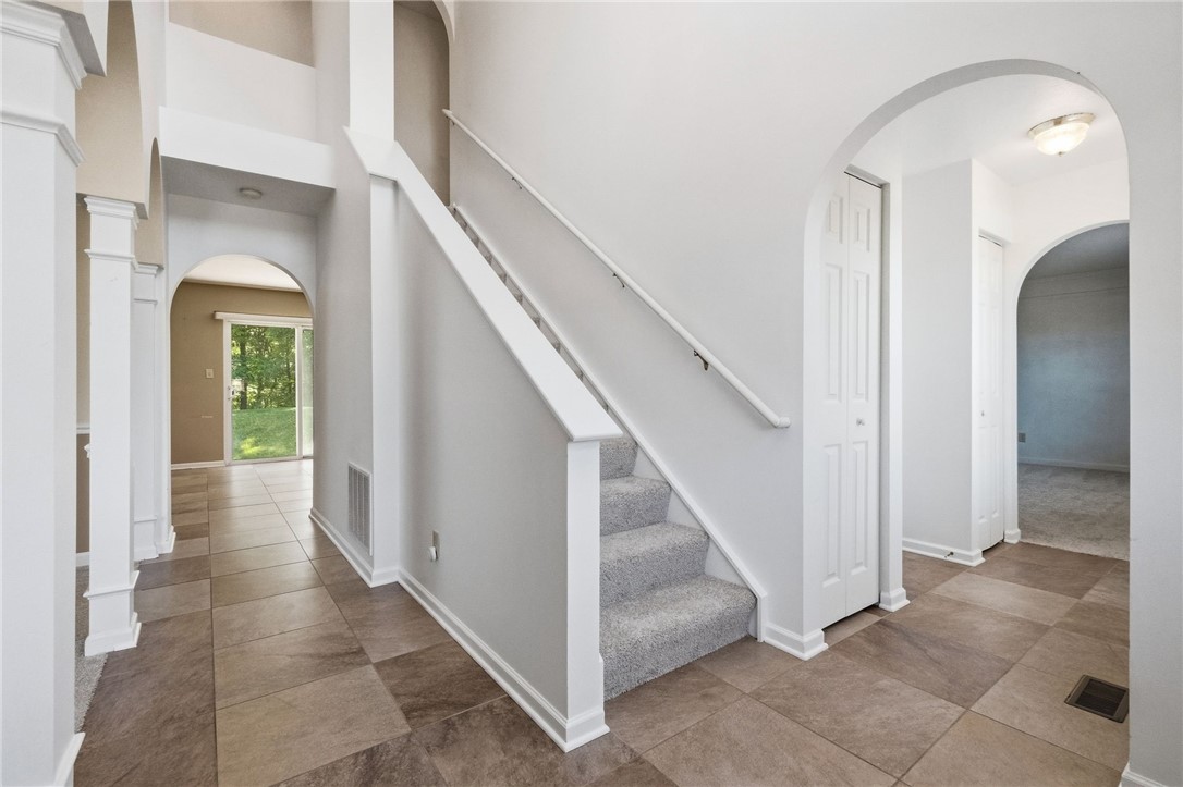 222 Macduff Ct