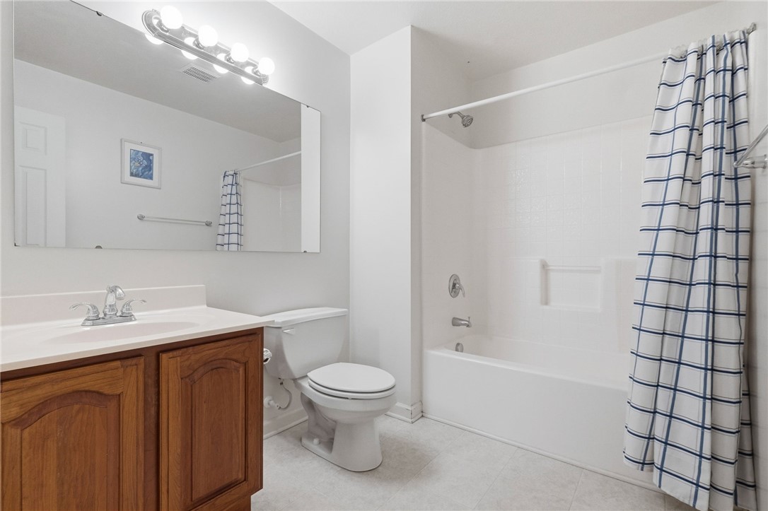 222 Macduff Ct