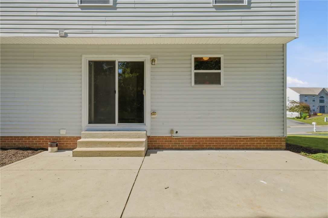 222 Macduff Ct