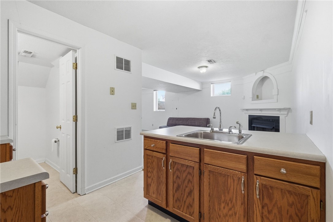 222 Macduff Ct