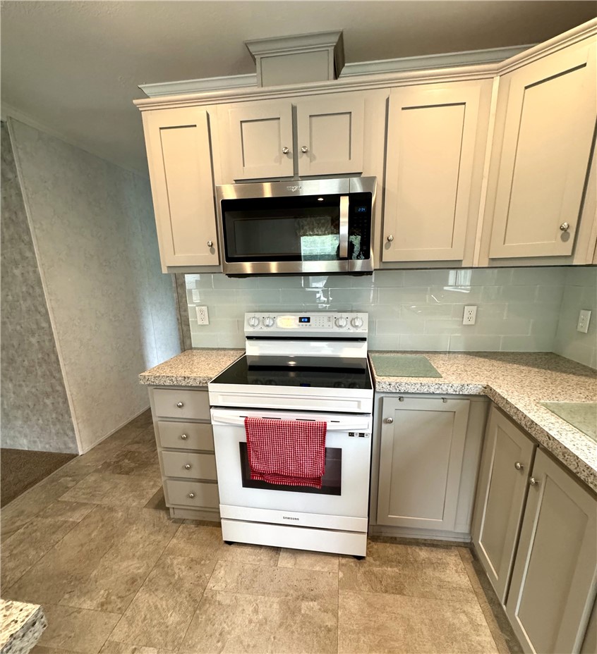 129 Trinidad St