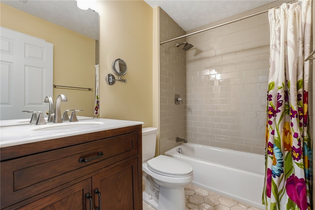 1805 Pioneer Dr