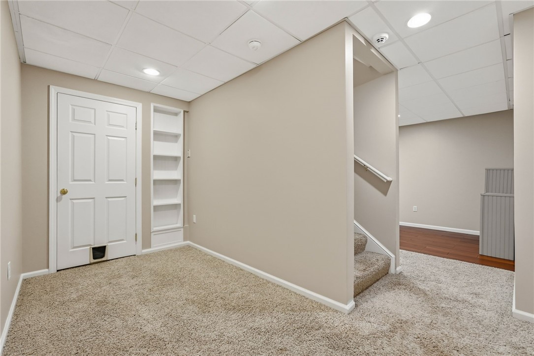 1805 Pioneer Dr