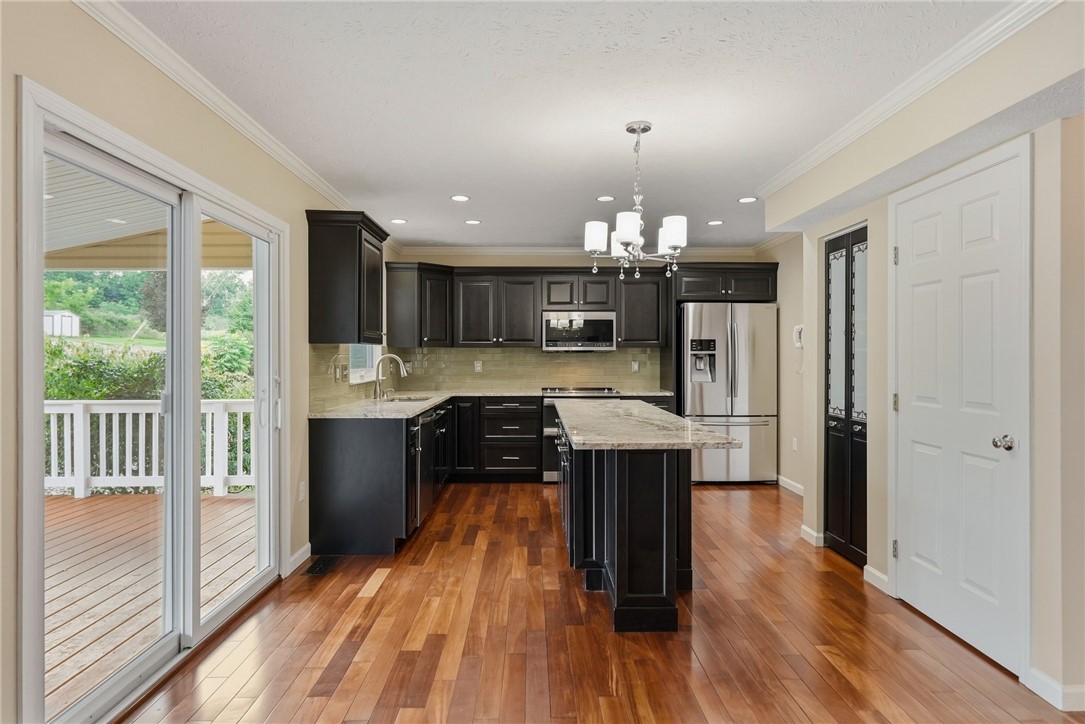 1805 Pioneer Dr