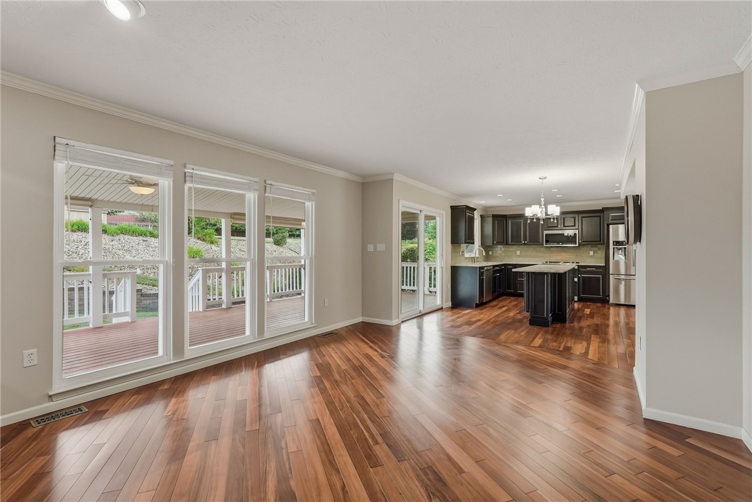 1805 Pioneer Dr