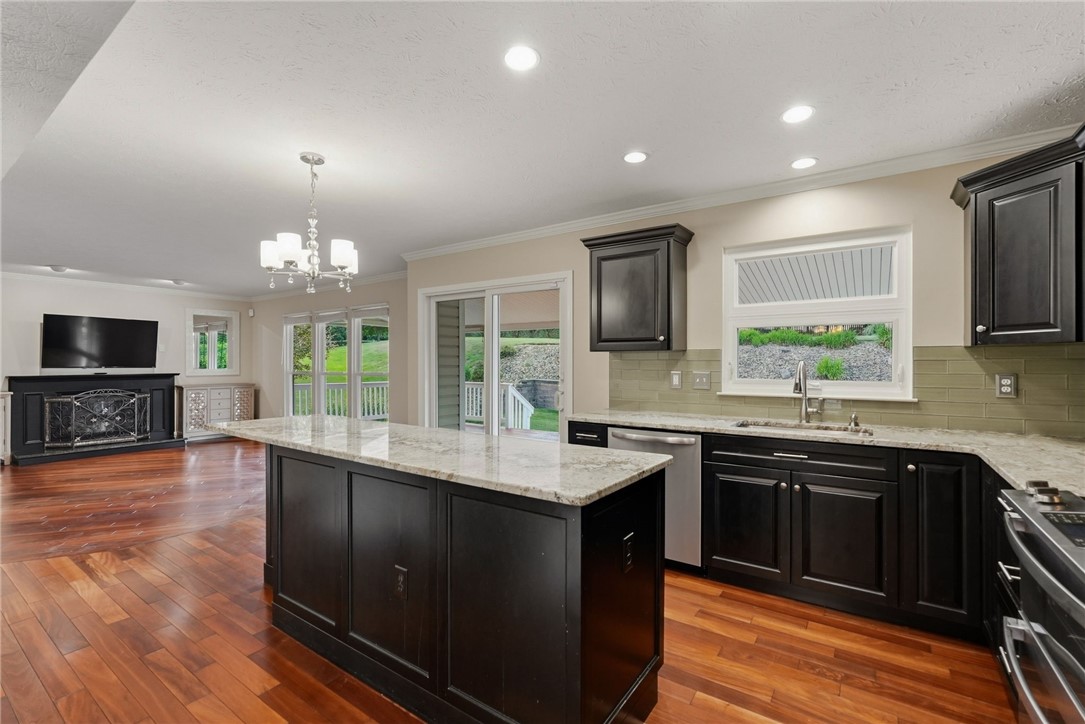 1805 Pioneer Dr
