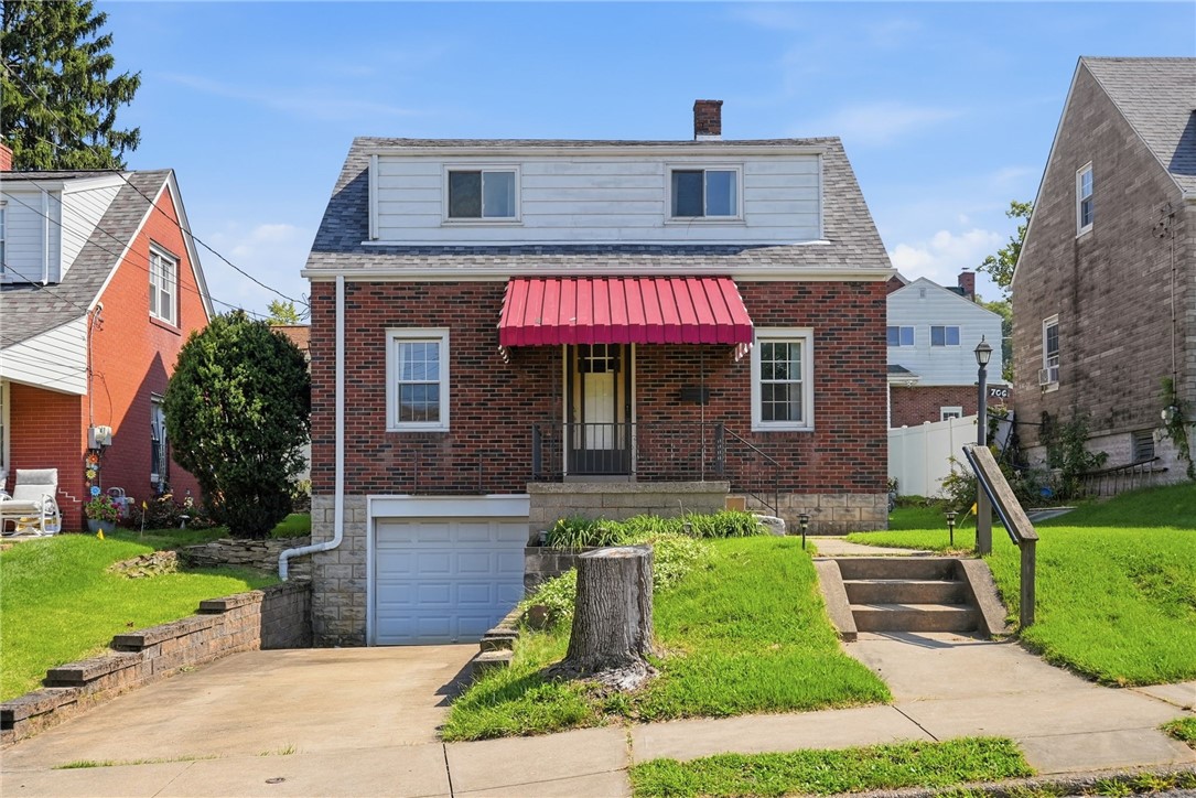 706 Chatsworth Ave