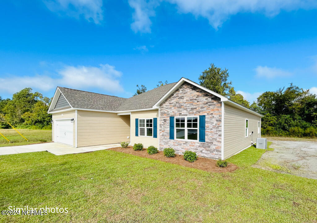 118 Woodford Drive