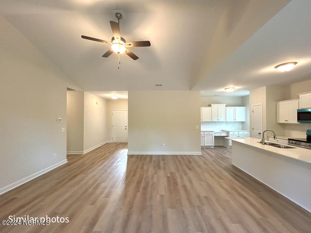 118 Woodford Drive