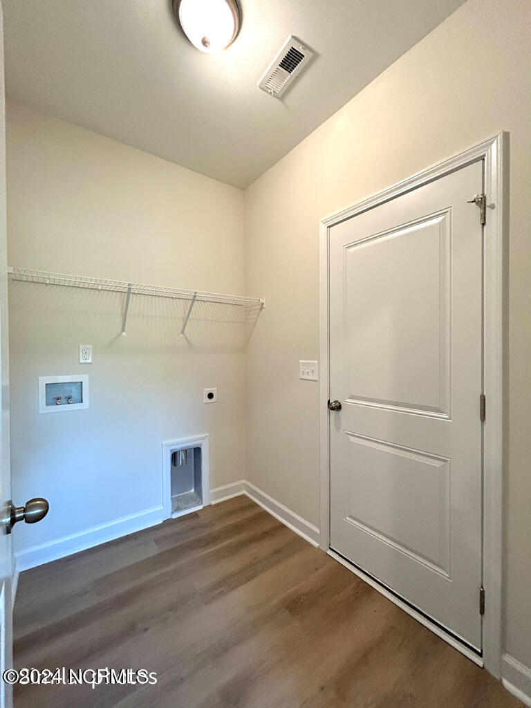 118 Woodford Drive
