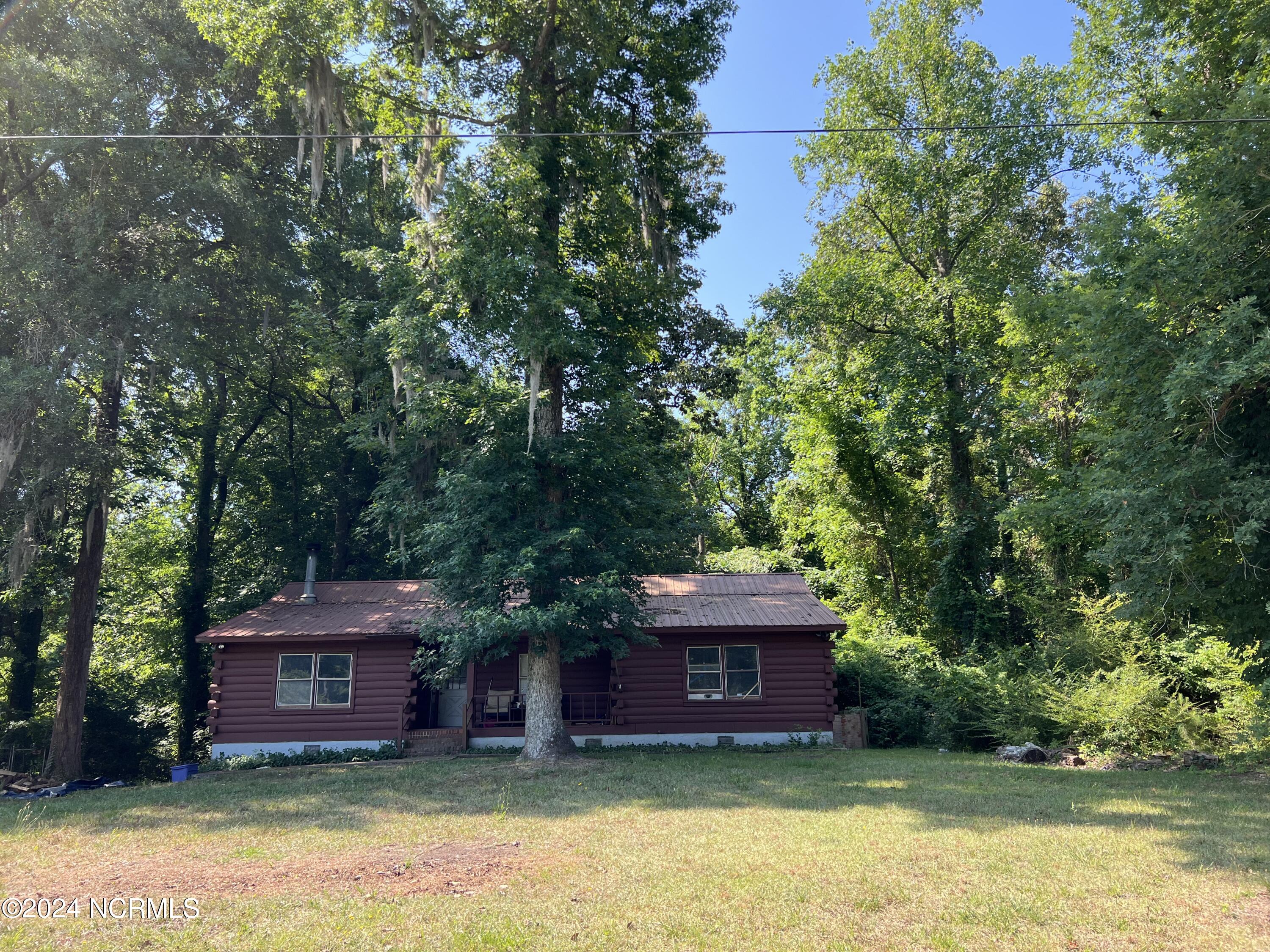 210 Edgewood Drive