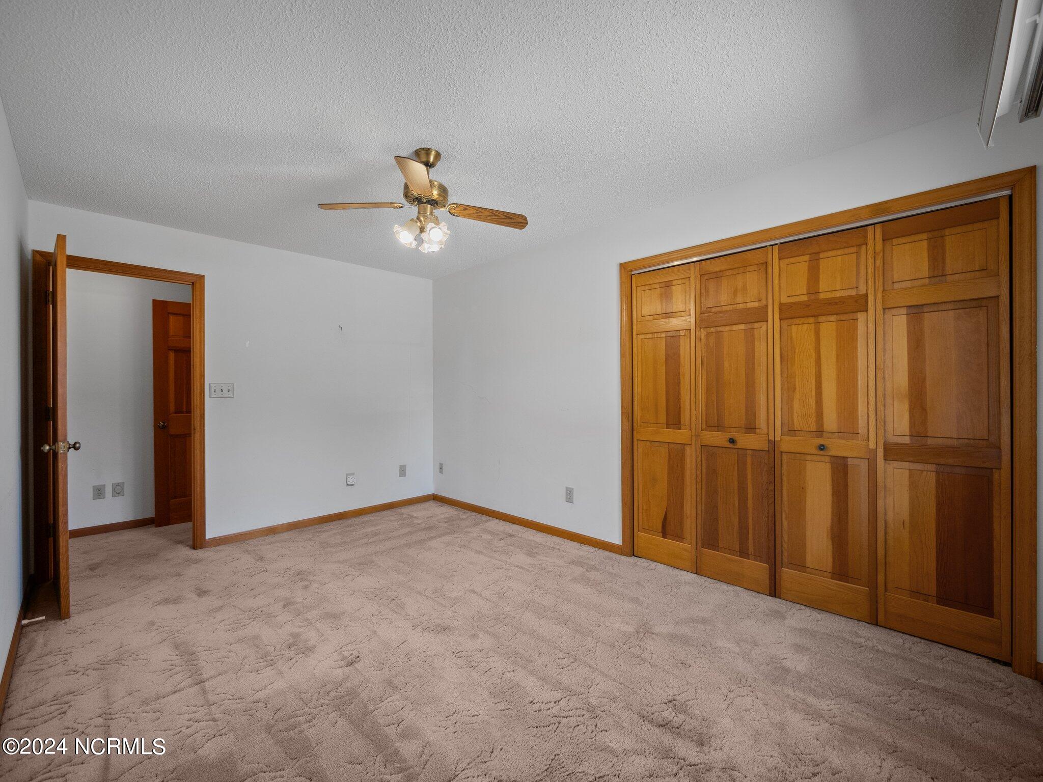 129 Hunting Bay Drive