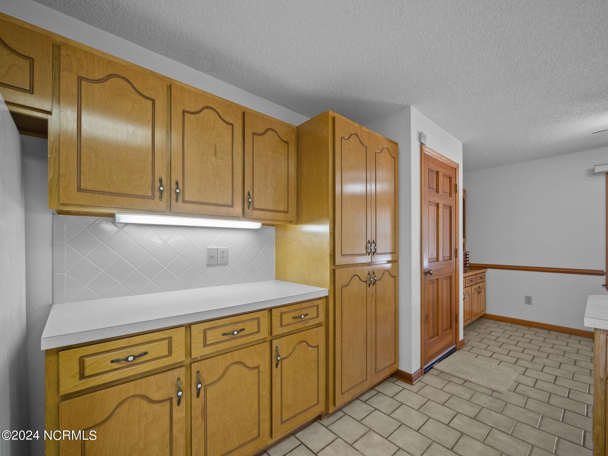 129 Hunting Bay Drive