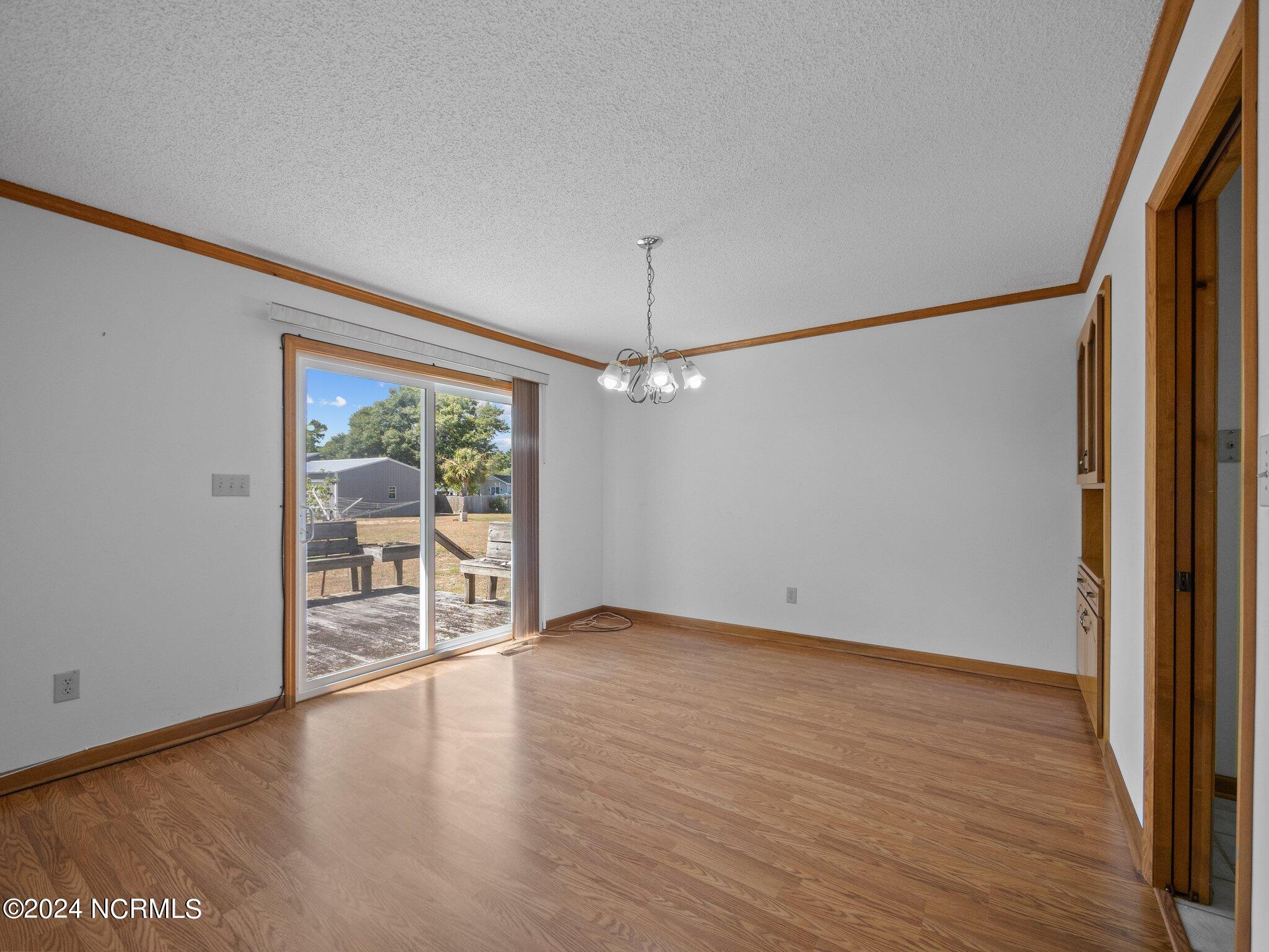 129 Hunting Bay Drive