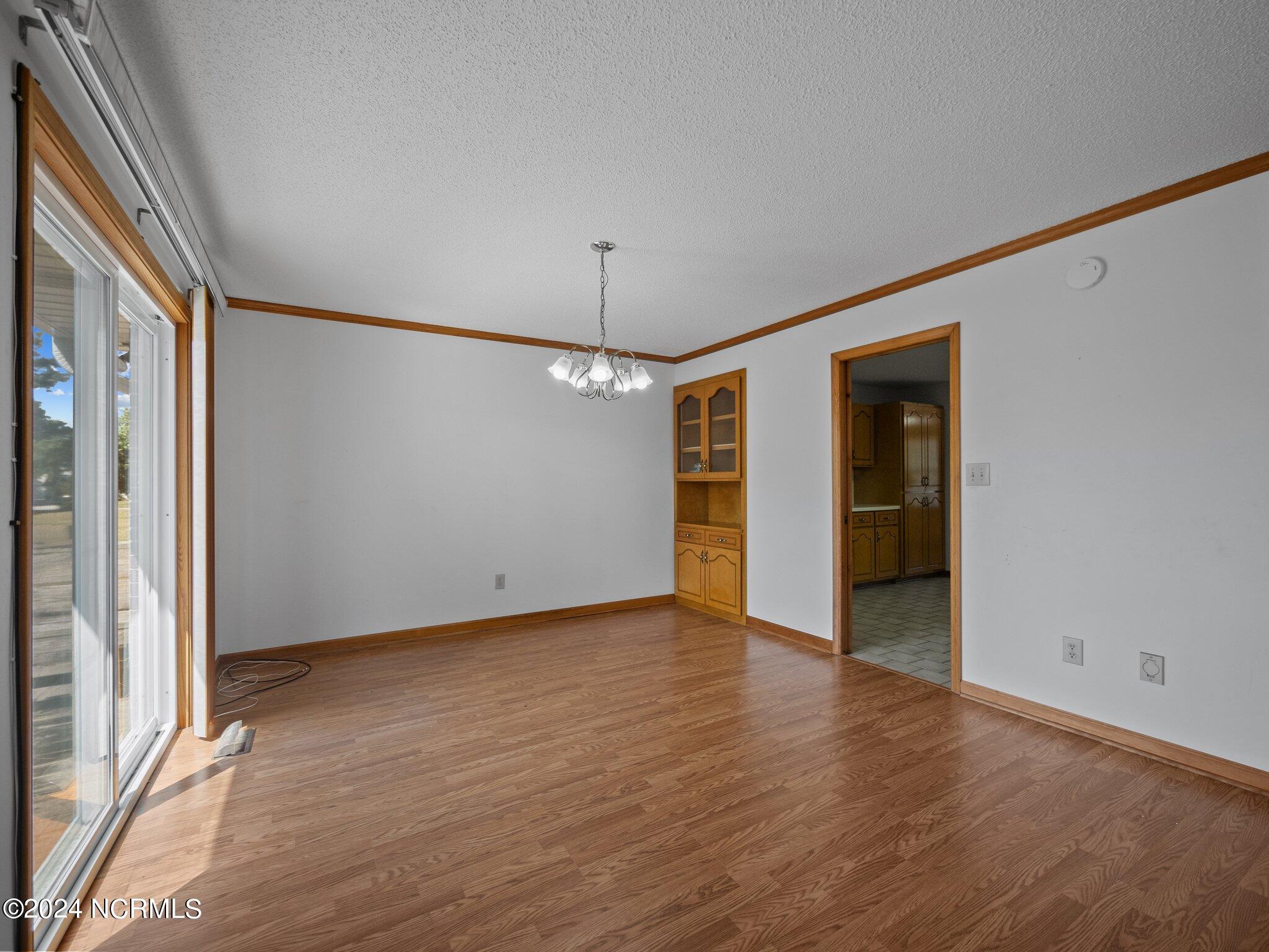 129 Hunting Bay Drive