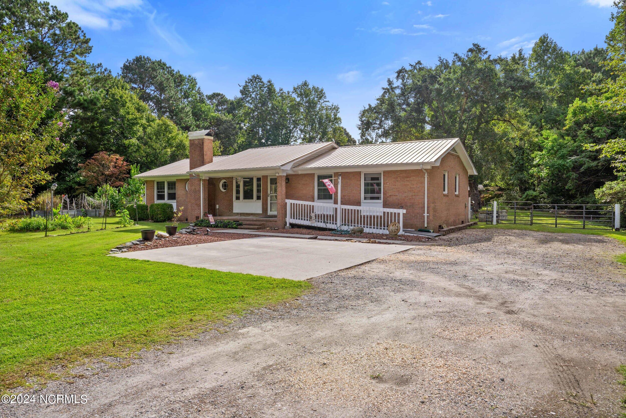 172 Grants Creek Road