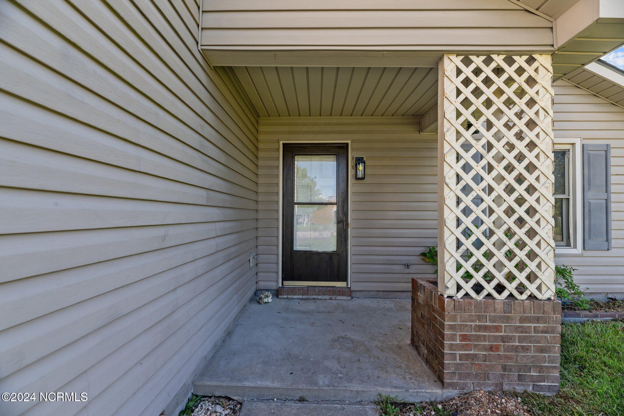 225 Sanders Lane