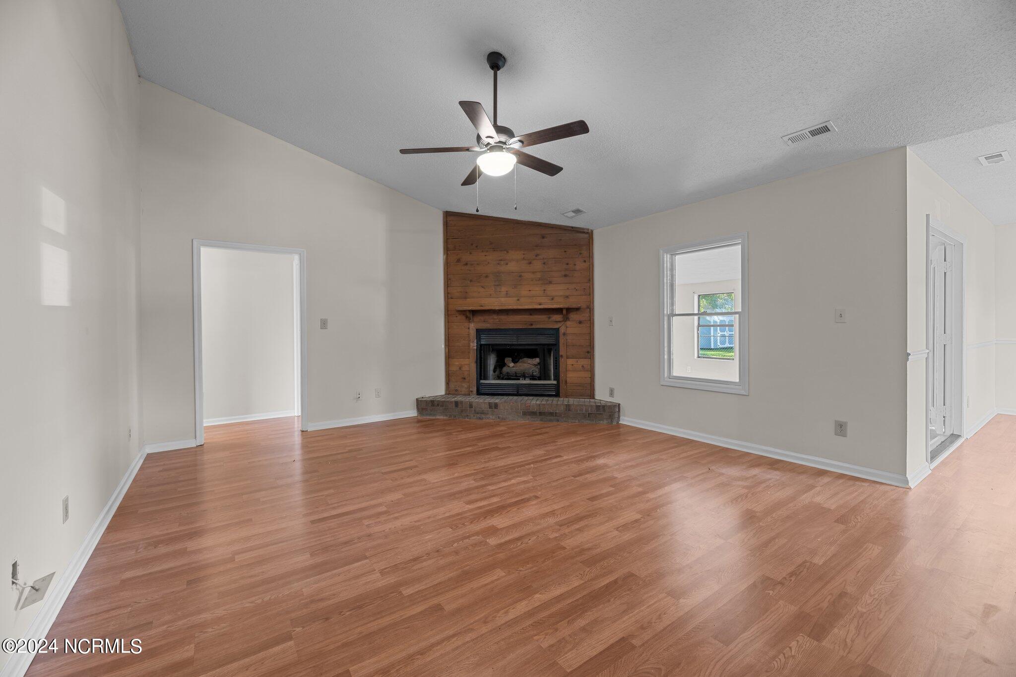 225 Sanders Lane