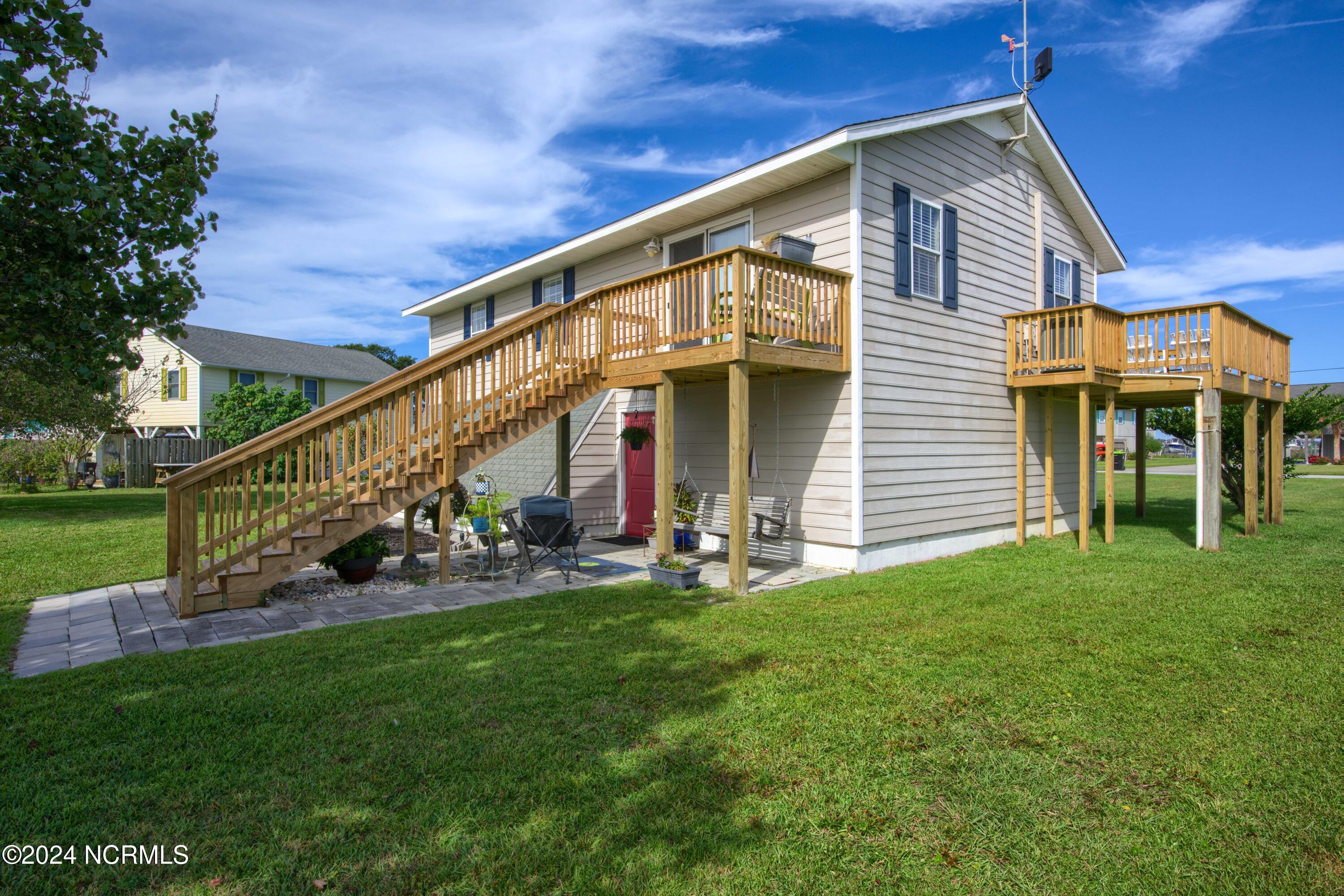 120 Dolphin Bay Estates