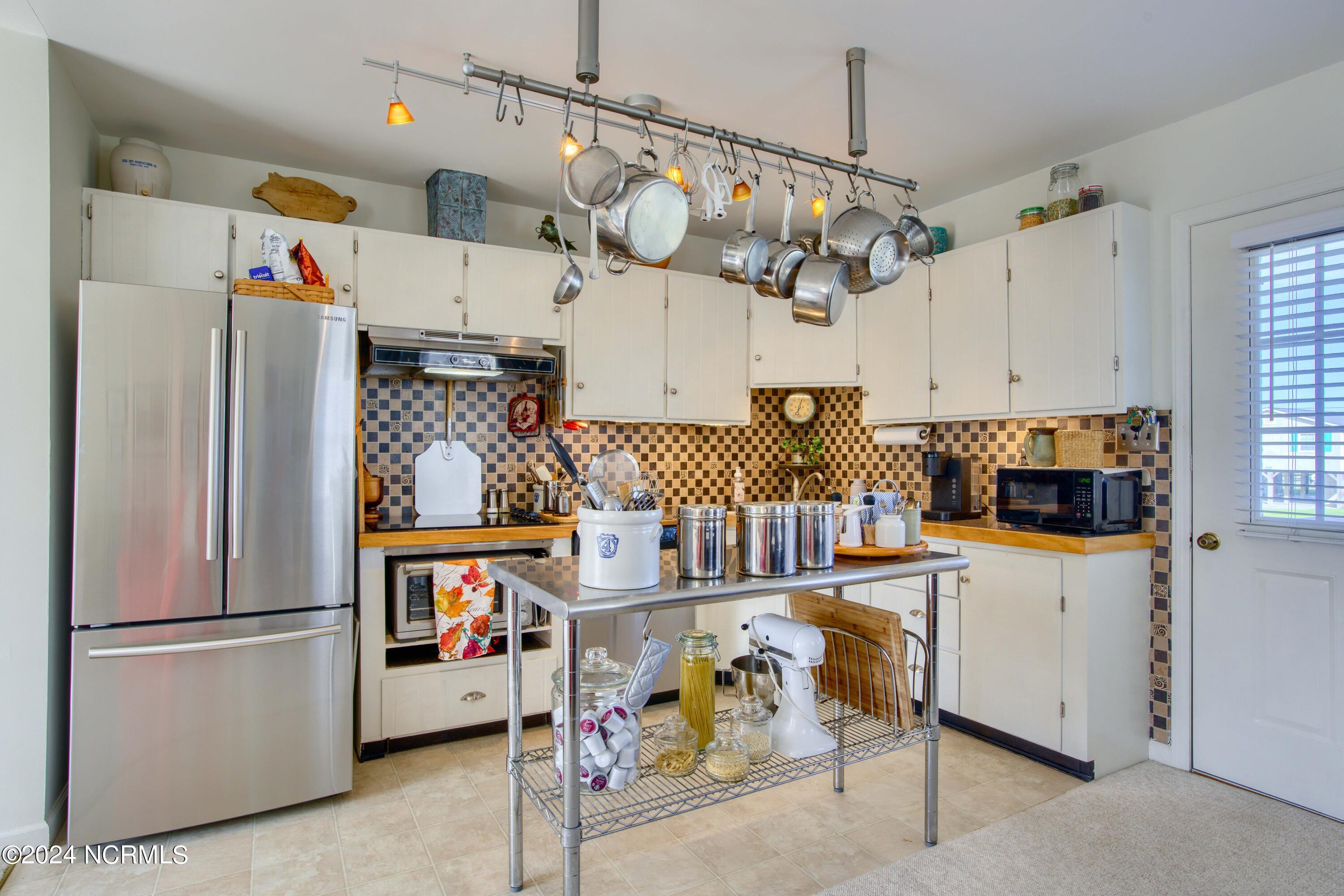 120 Dolphin Bay Estates