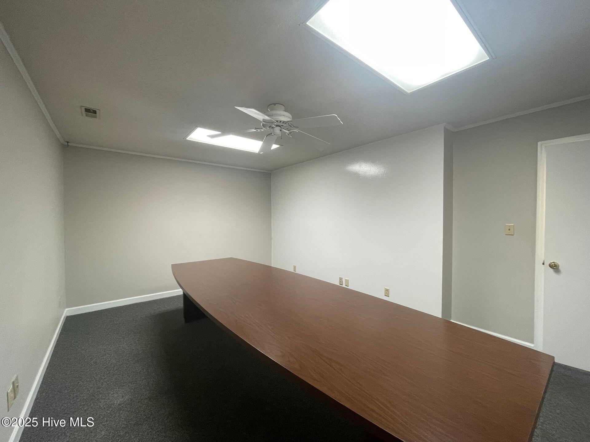 1700 Country Club Road