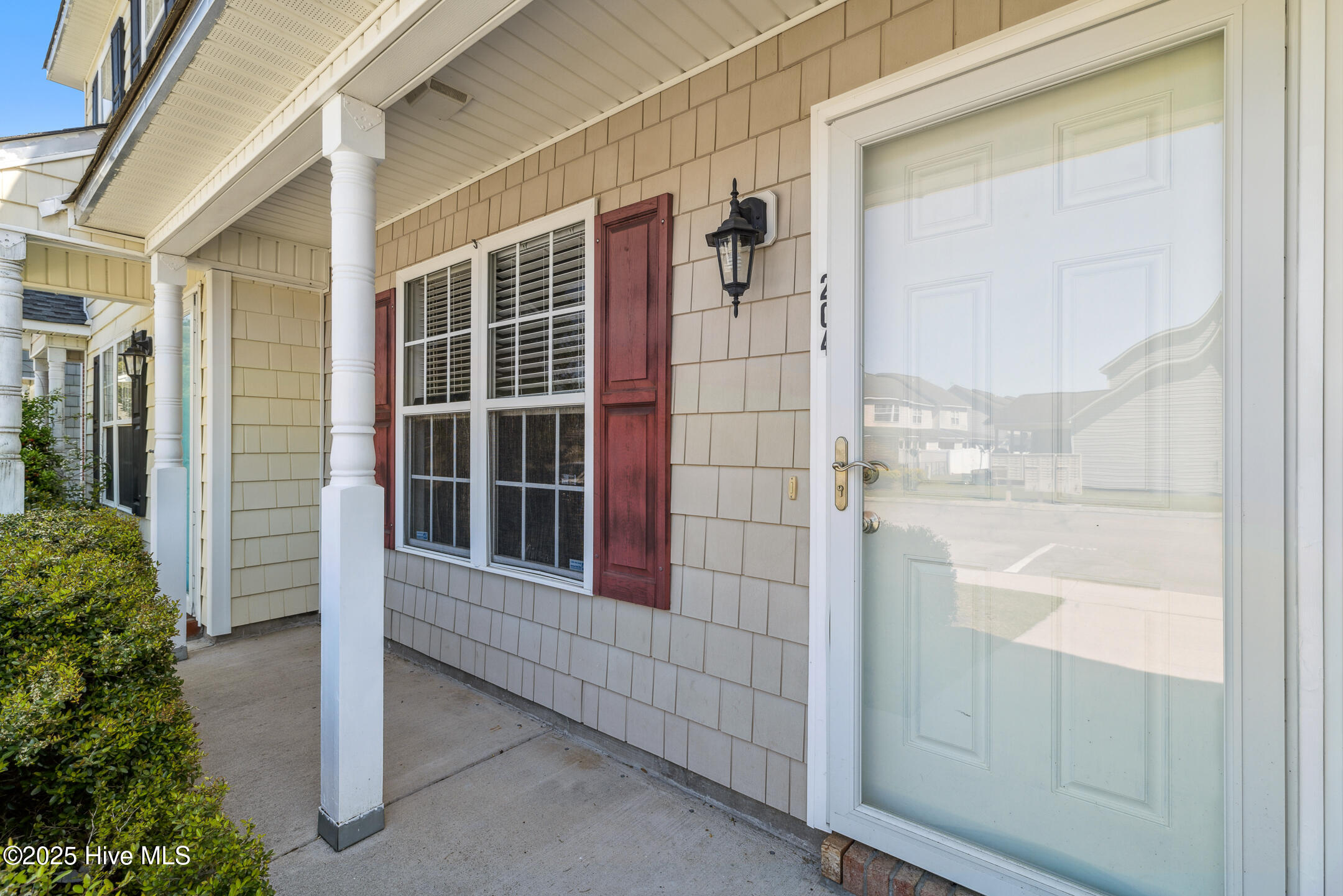 204 Springwood Drive