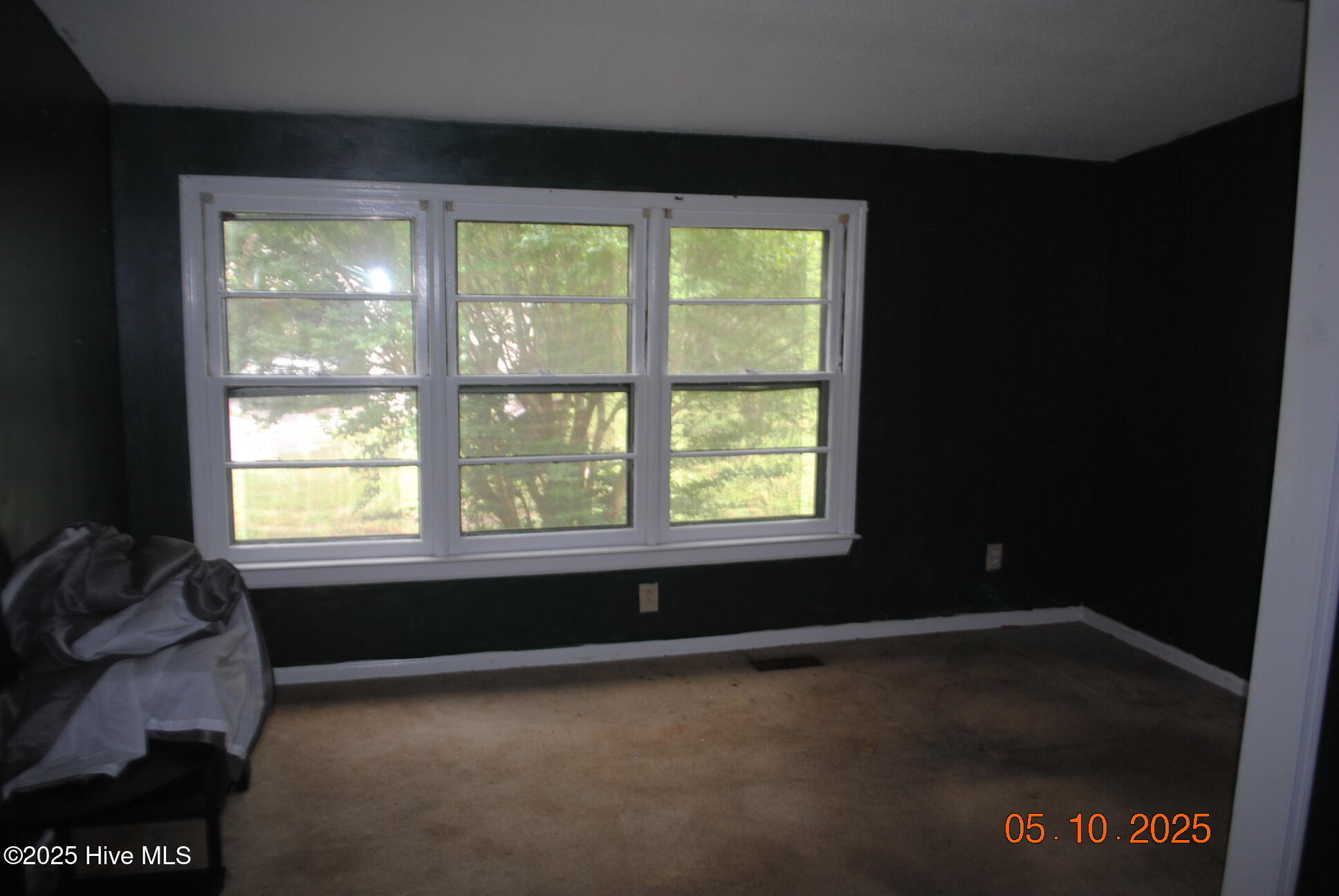 402 New River Drive