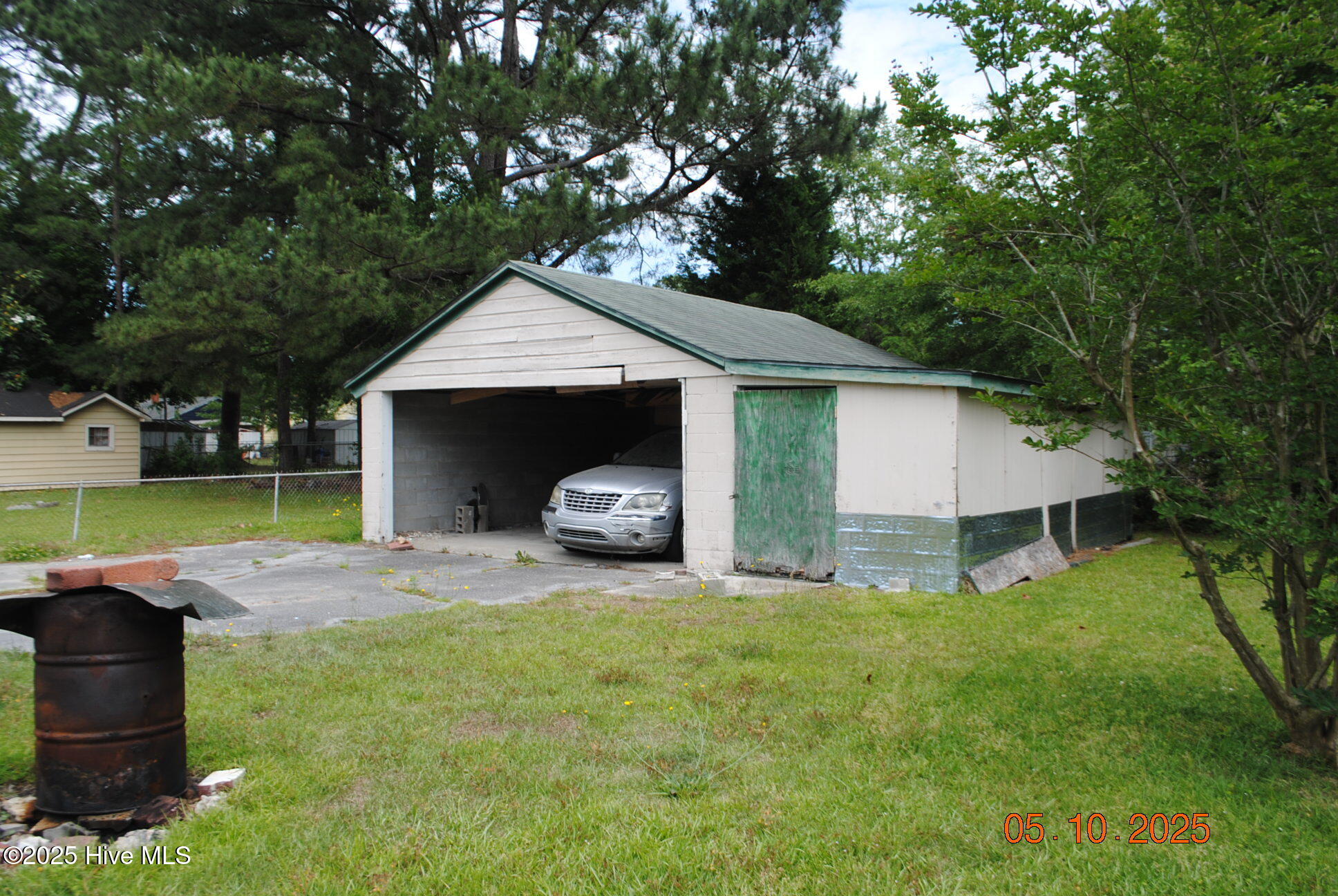 402 New River Drive