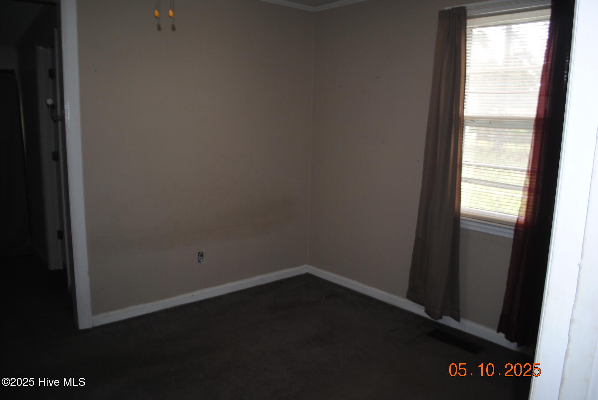 402 New River Drive