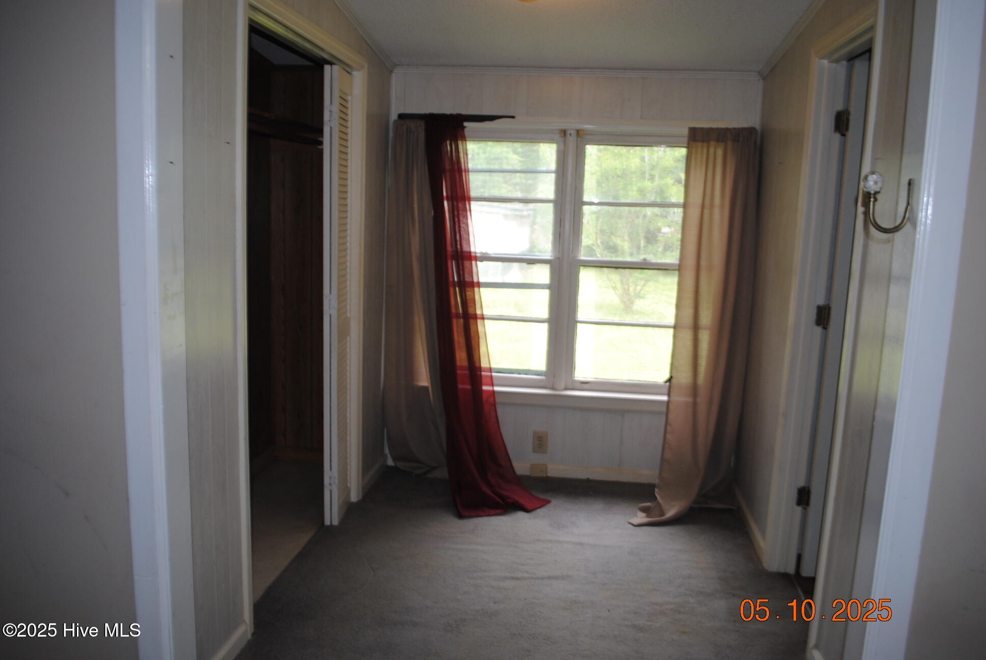 402 New River Drive