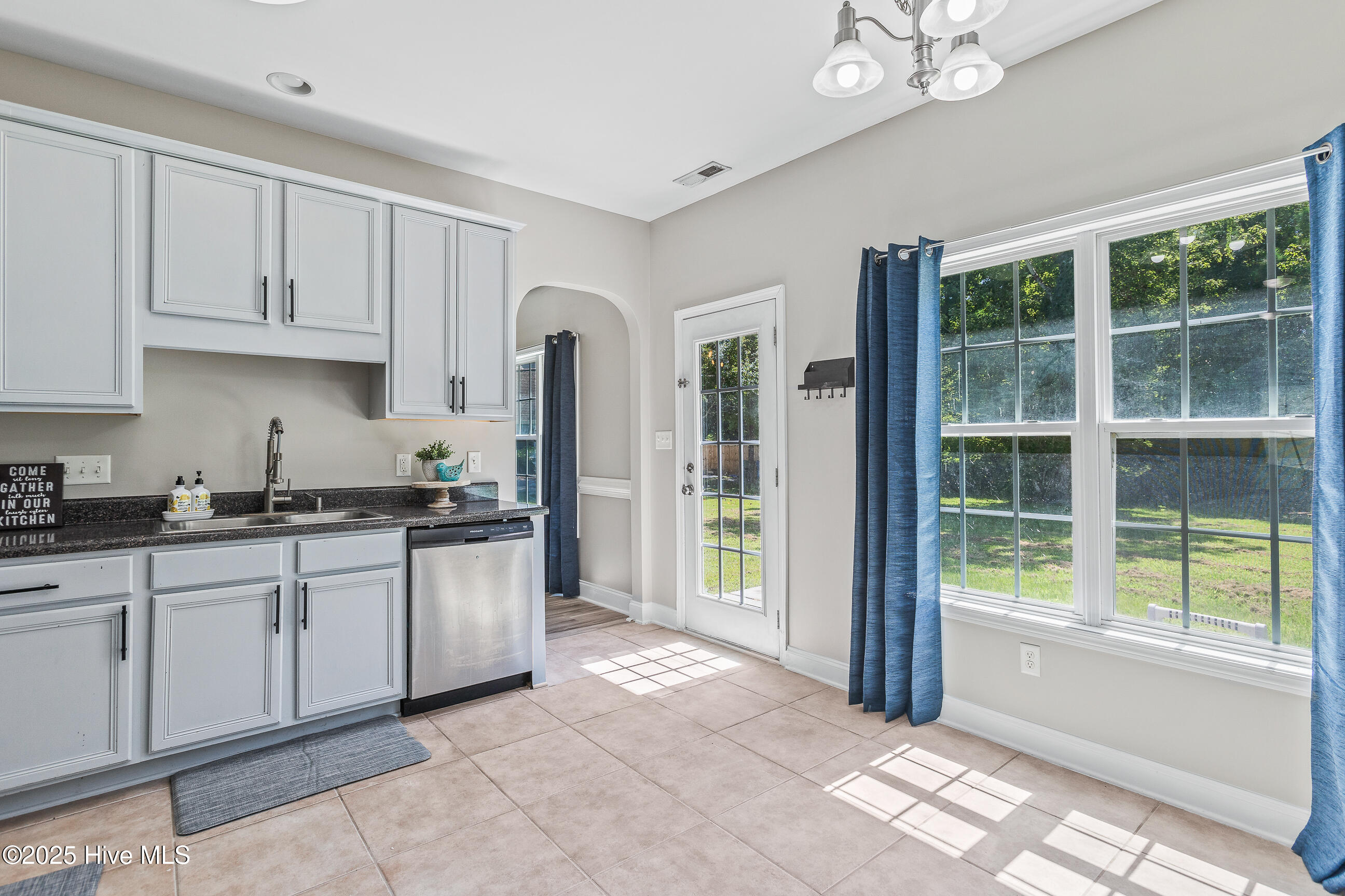 112 Norine Drive