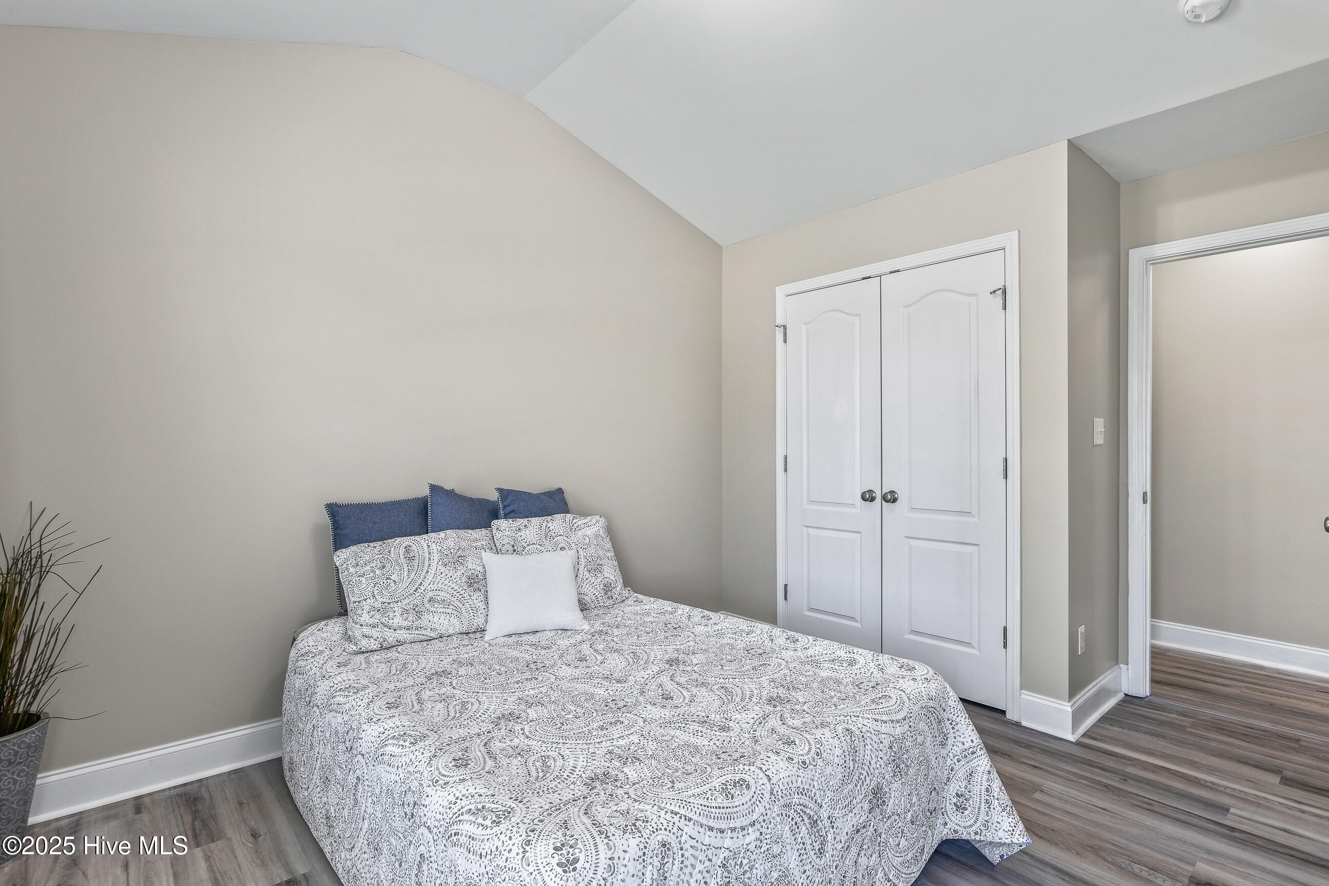 112 Norine Drive