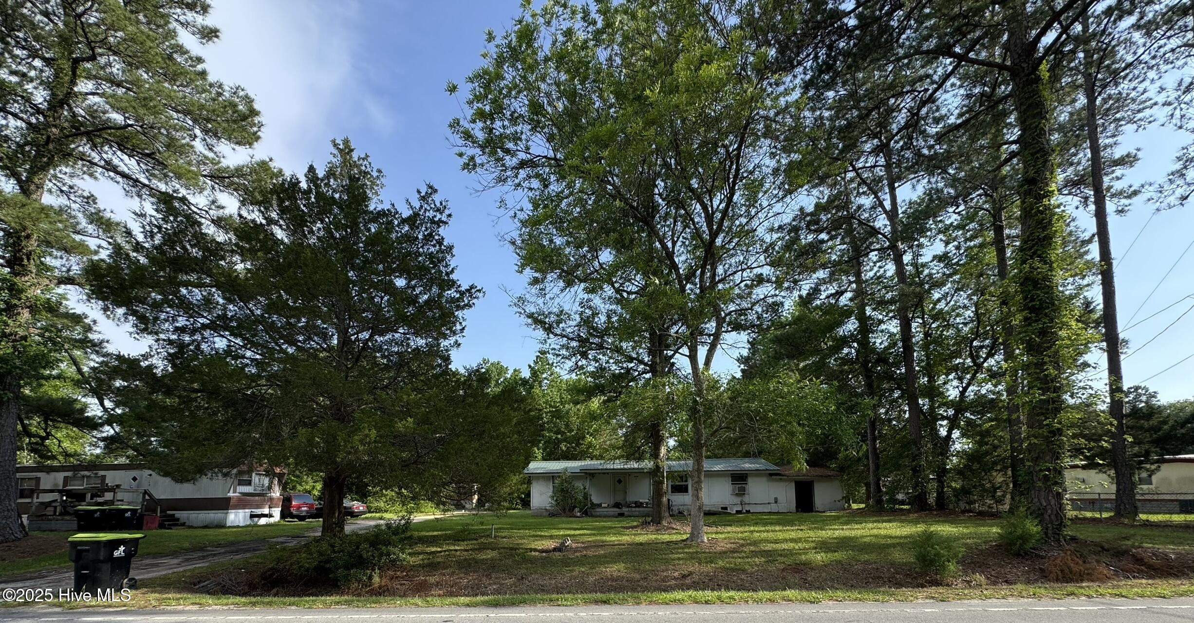 2073 Dawson Cabin Road