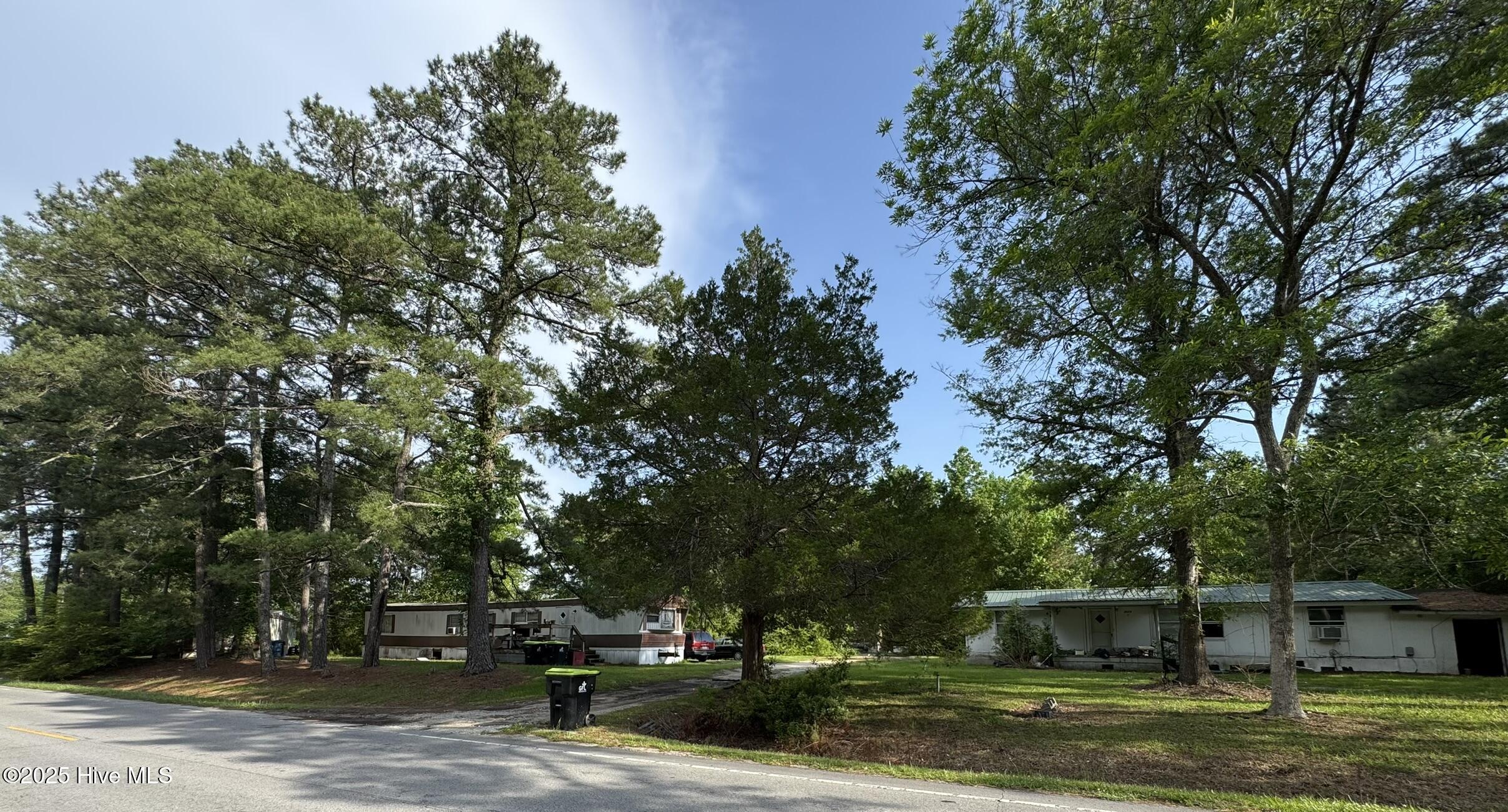 2073 Dawson Cabin Road