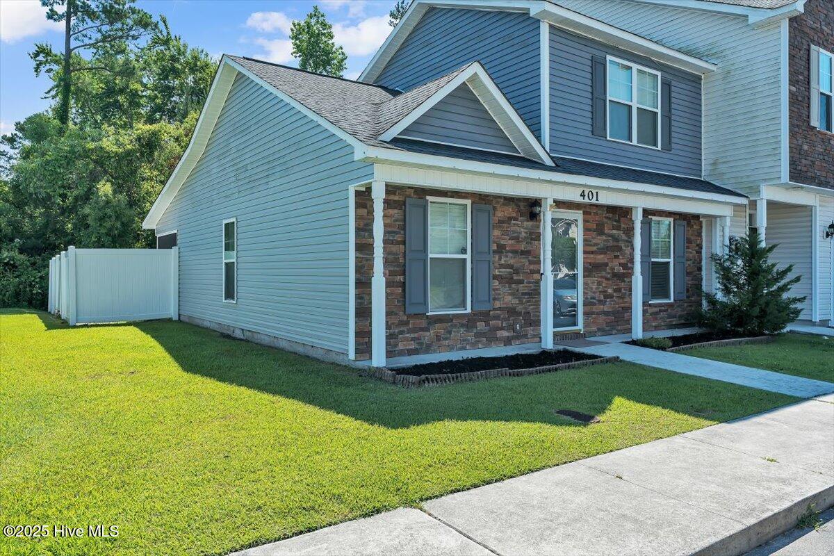 401 Glenhaven Lane