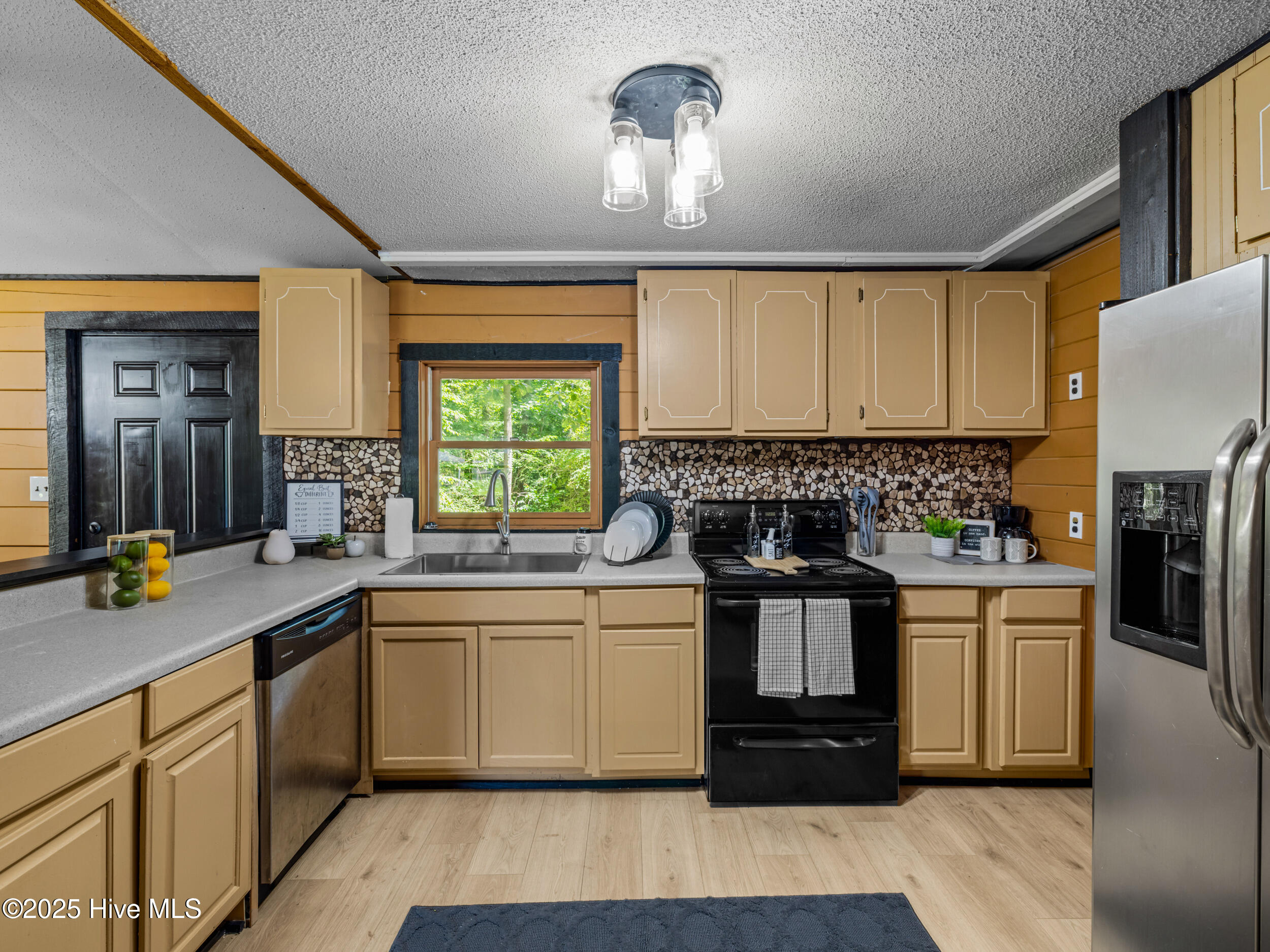 210 Edgewood Drive
