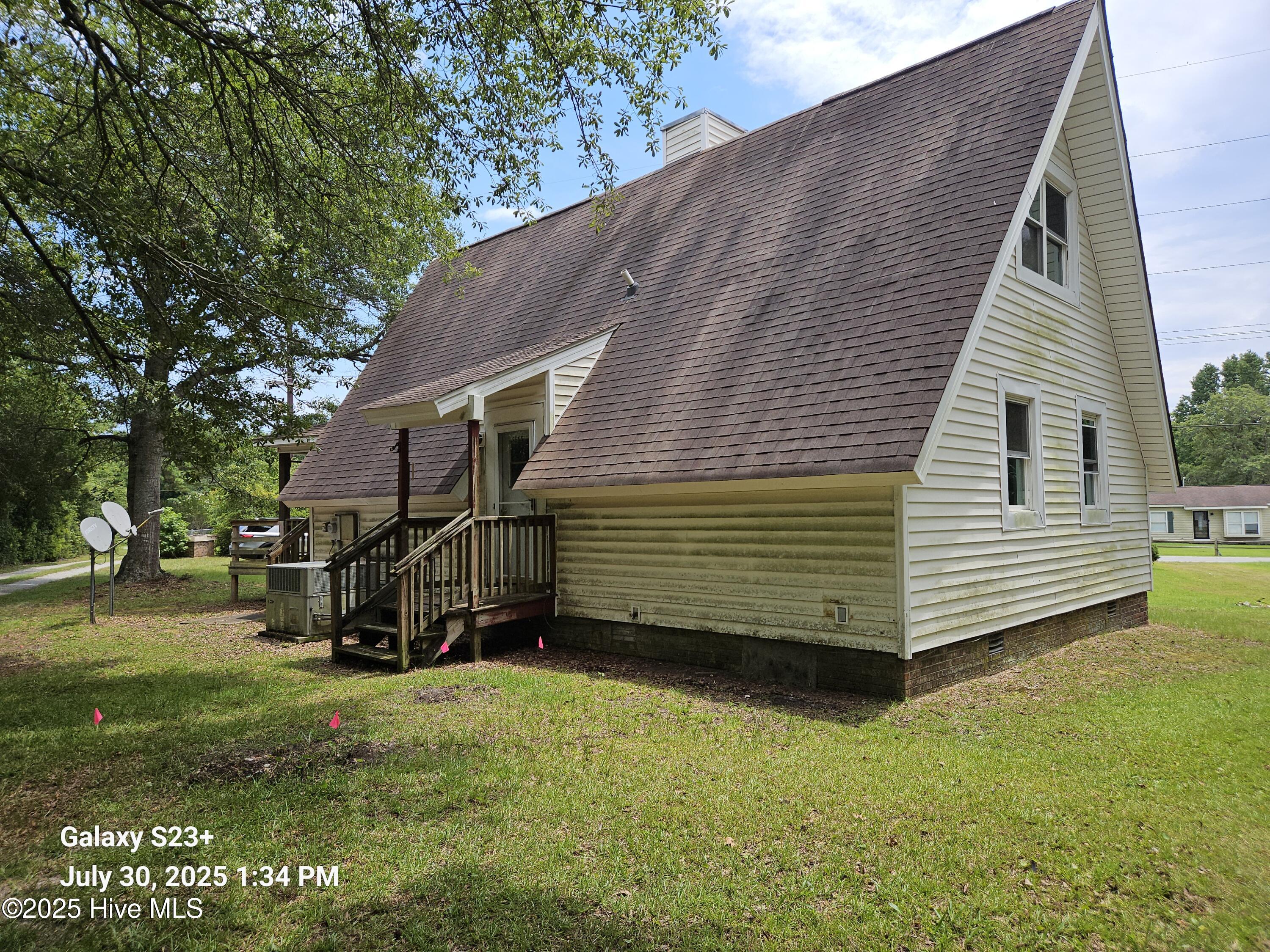 650 Queens Creek Road