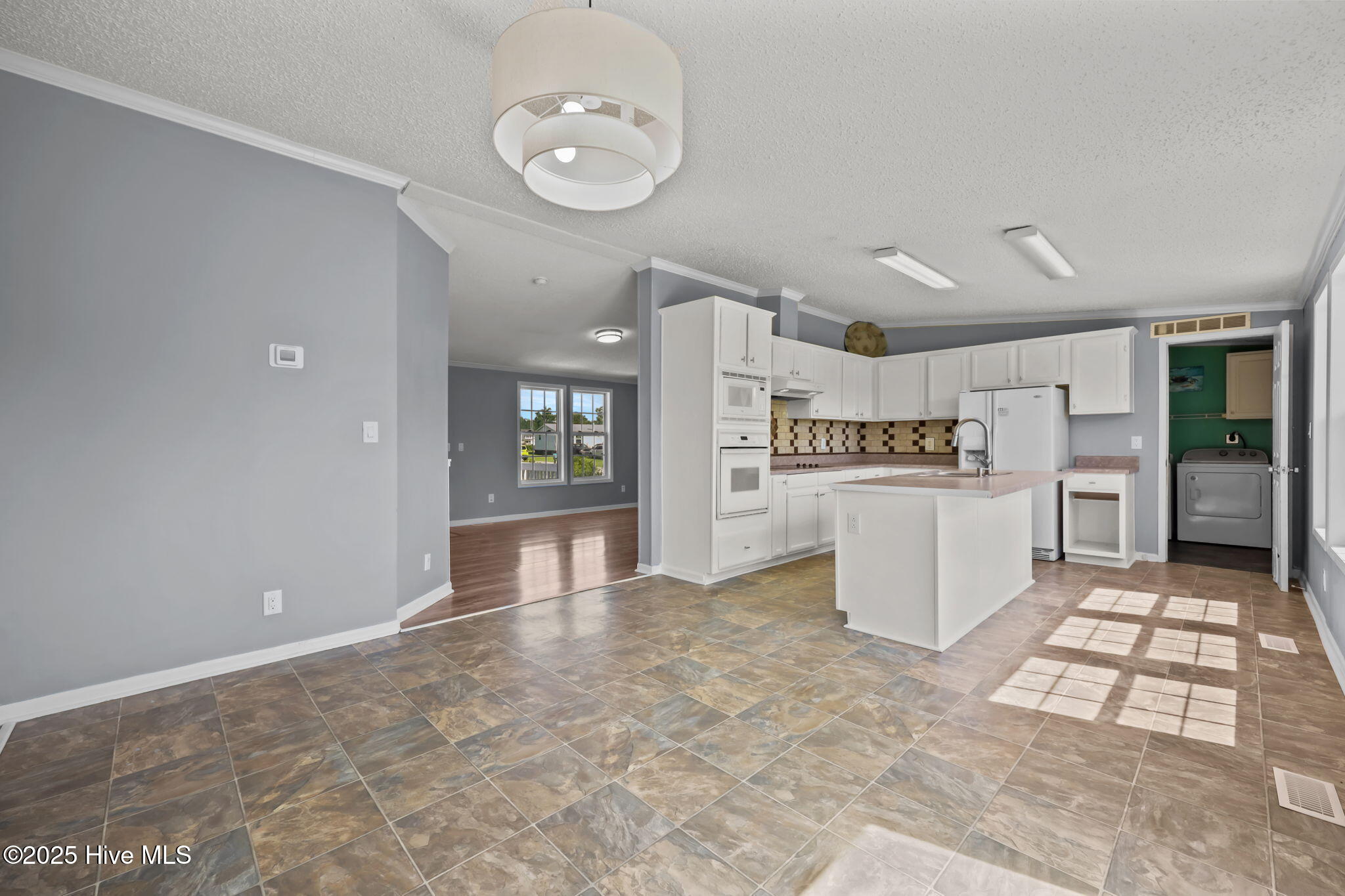 115 Corena Avenue