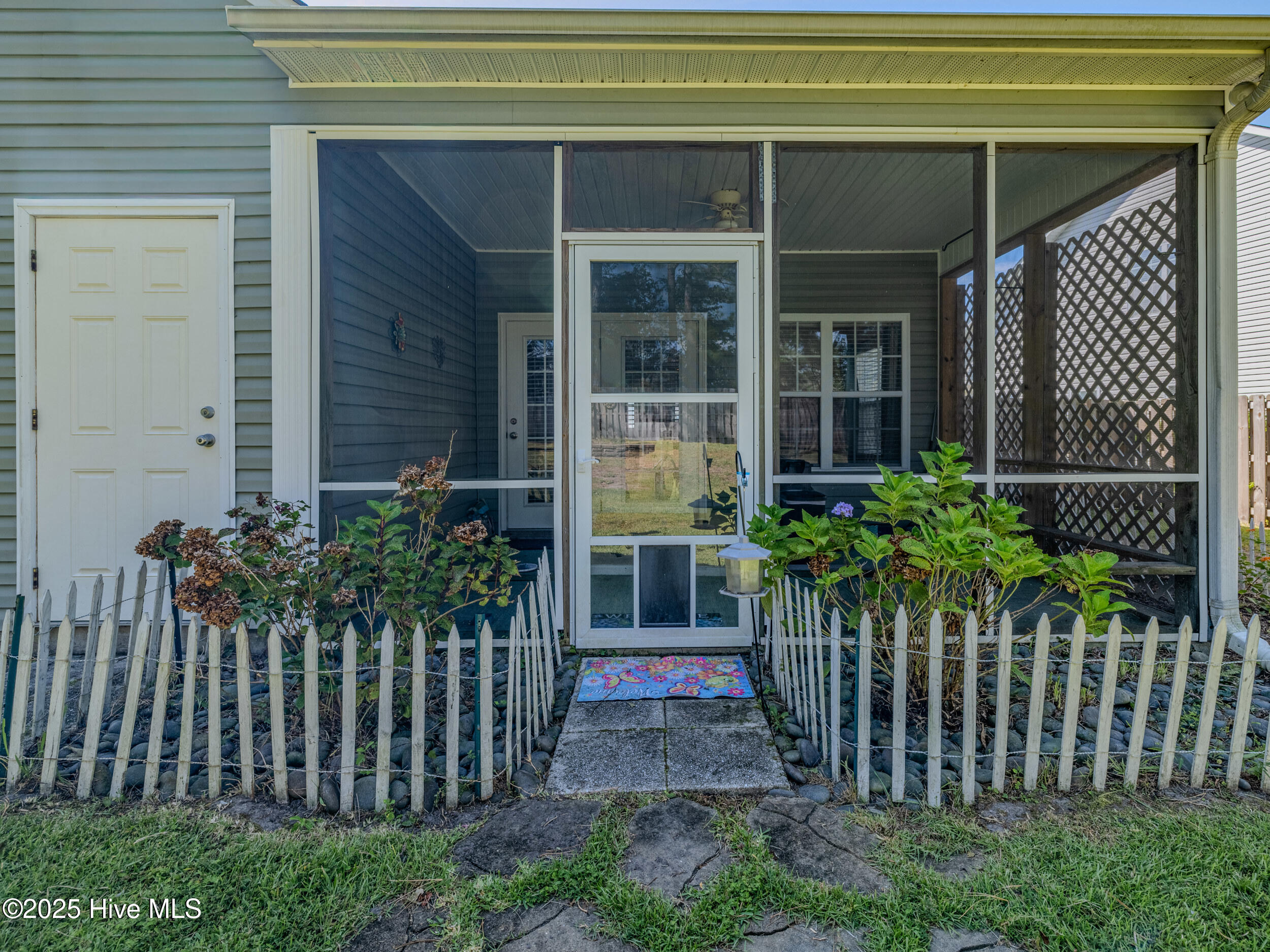 106 Regan Court